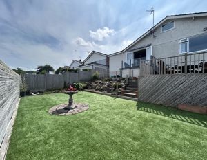 Photo 24- click for photo gallery